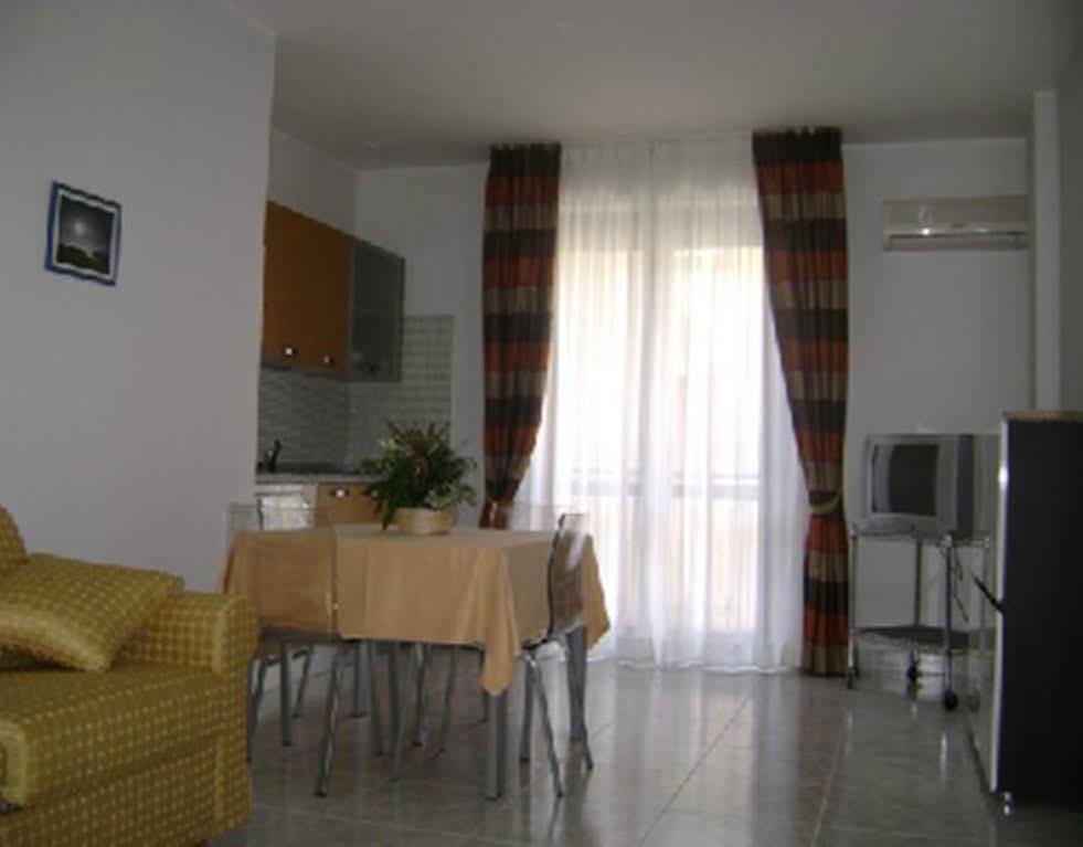 Residence Montegrappa Cagliari Cameră foto